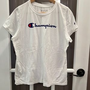 Champion T-Shirt